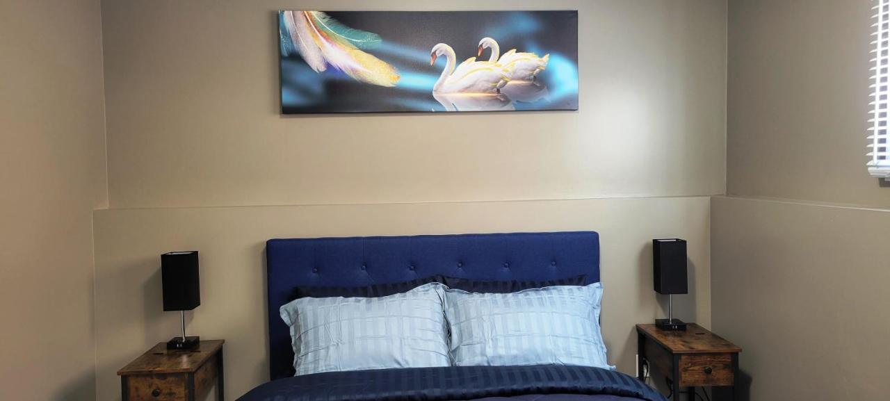Blue Wave 2 Bedroom Suite Saskatoon Exterior foto